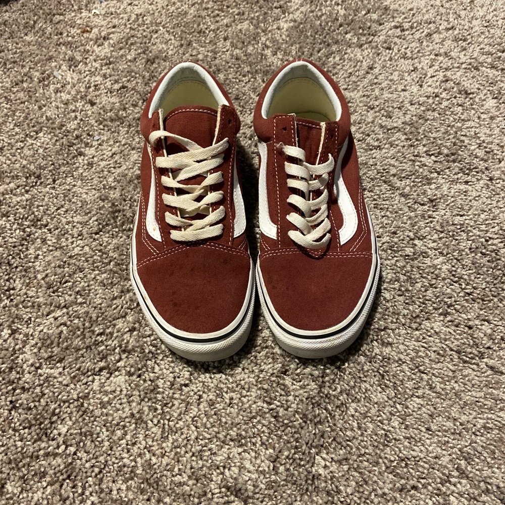 Low top vans